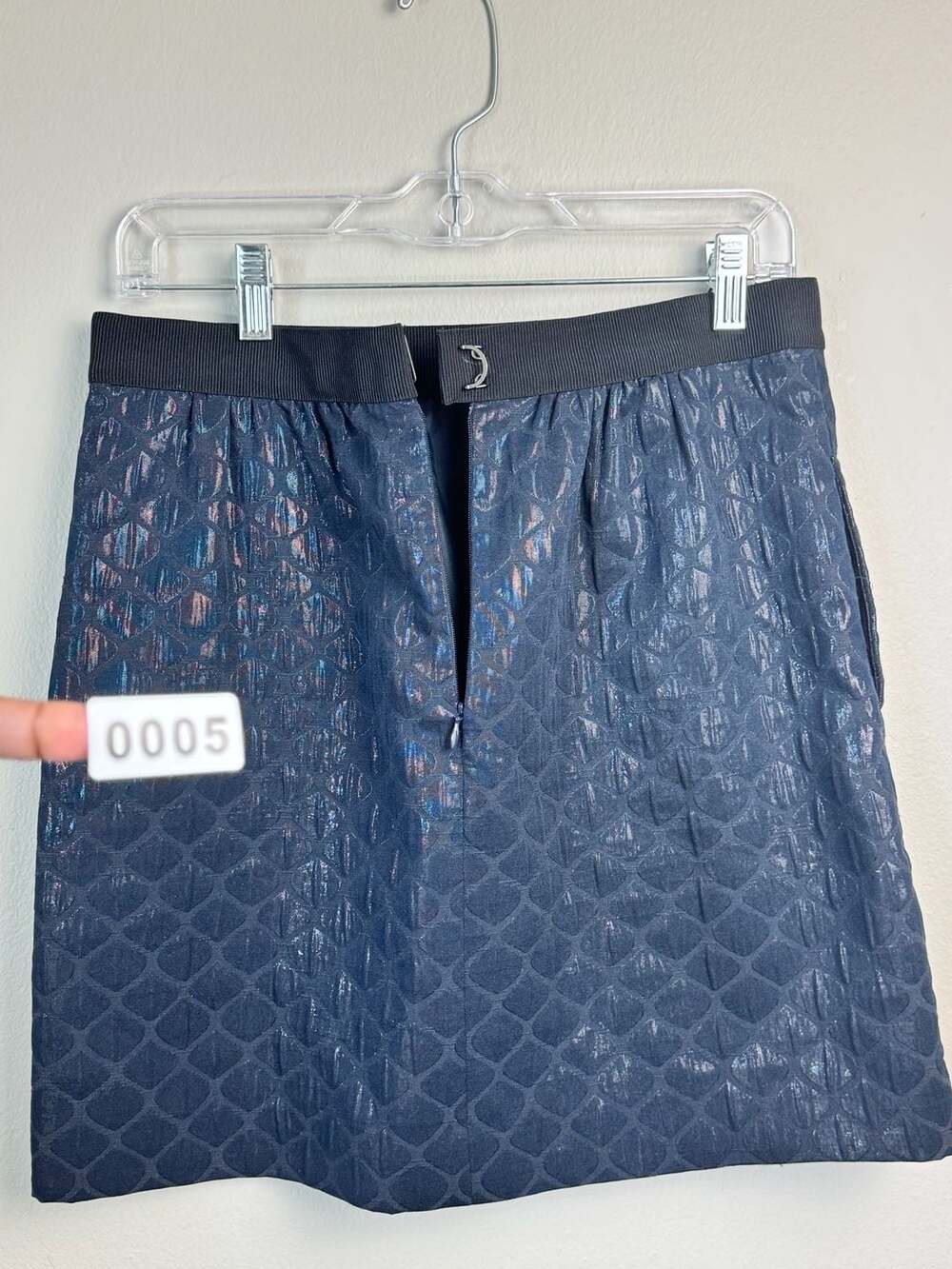 Ann Taylor LOFT Navy Blue Metallic Quilted Mini Skirt Size 6 - Picture 7 of 7